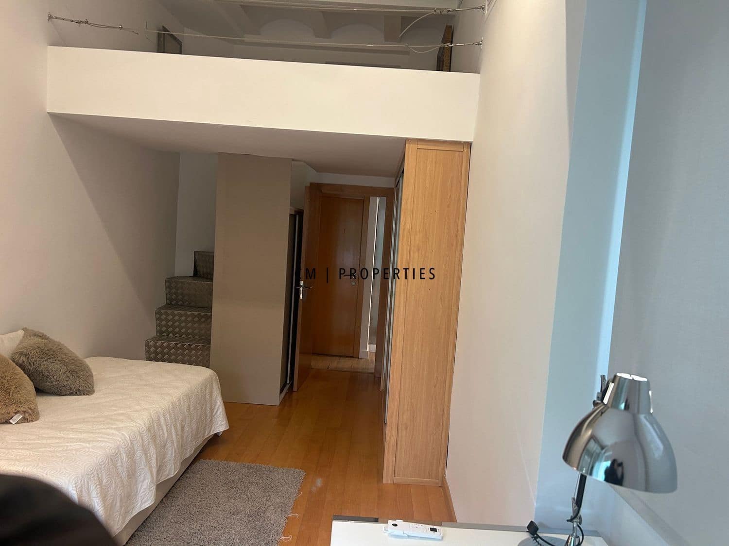 Appartement de 3 chambres à louer à Valence ville - 2 500 € (Ref: 9891476)