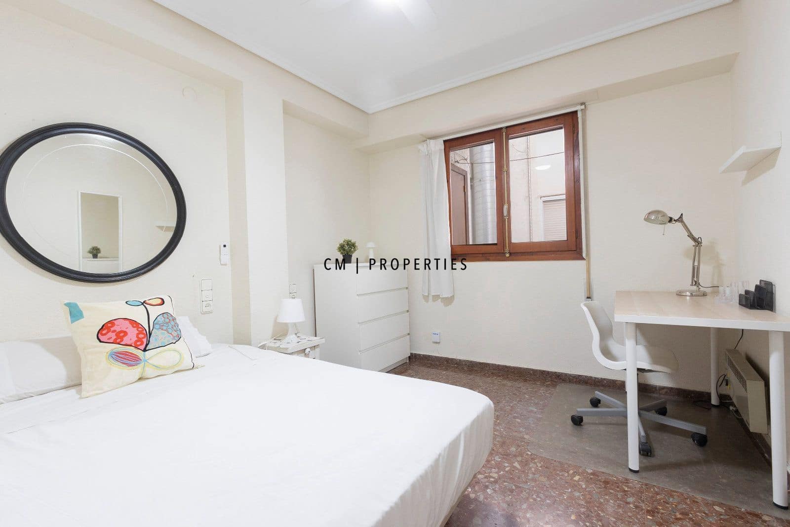 3 Zimmer Wohnung zu vermieten in Valencia Stadt - 1.600 € (Ref: 9892964)