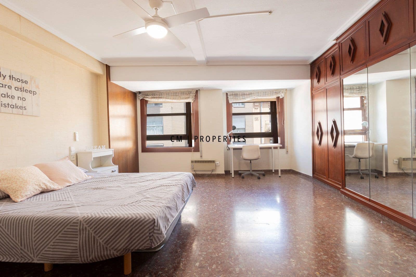 3 Zimmer Wohnung zu vermieten in Valencia Stadt - 1.600 € (Ref: 9892964)
