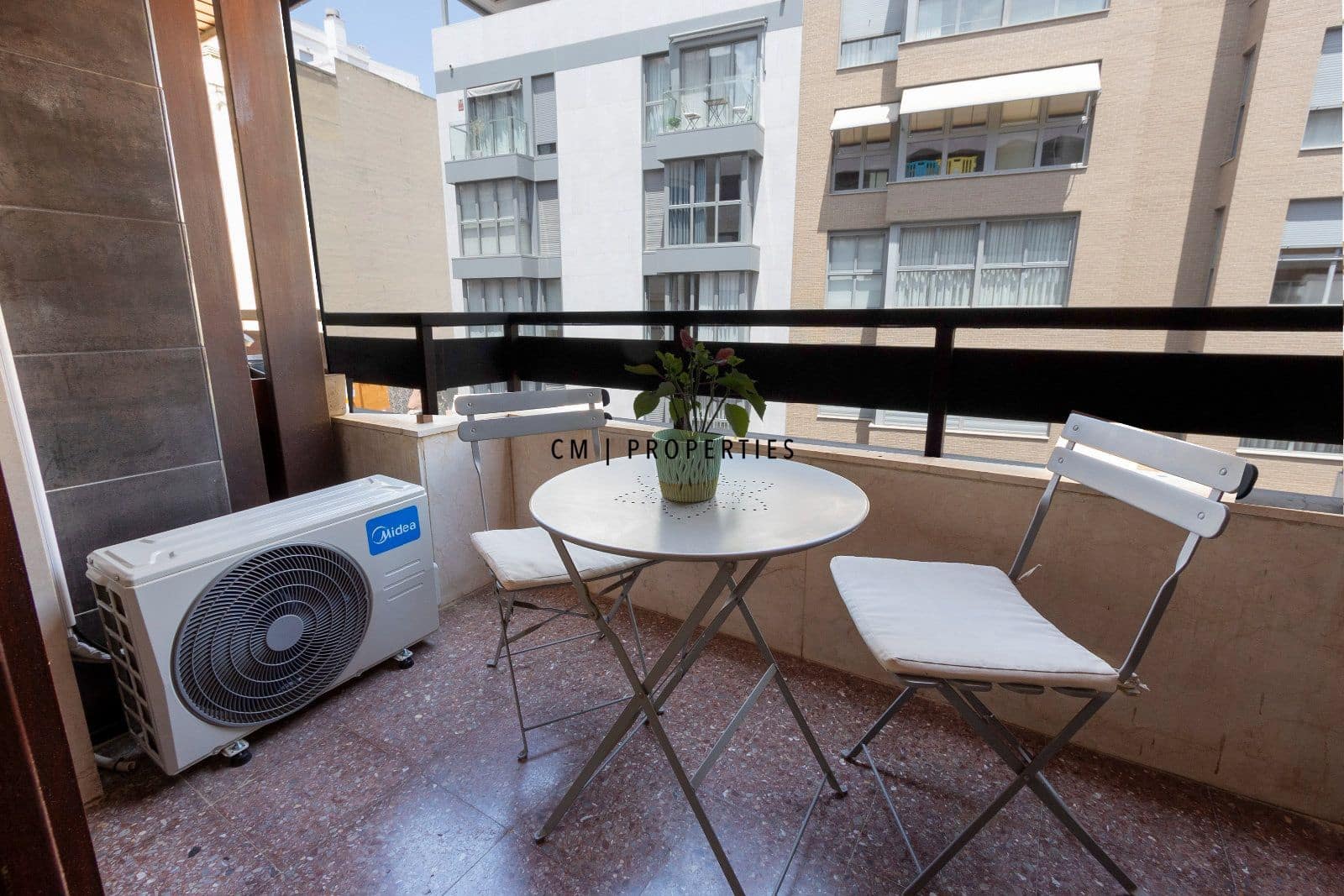 3 Zimmer Wohnung zu vermieten in Valencia Stadt - 1.600 € (Ref: 9892964)