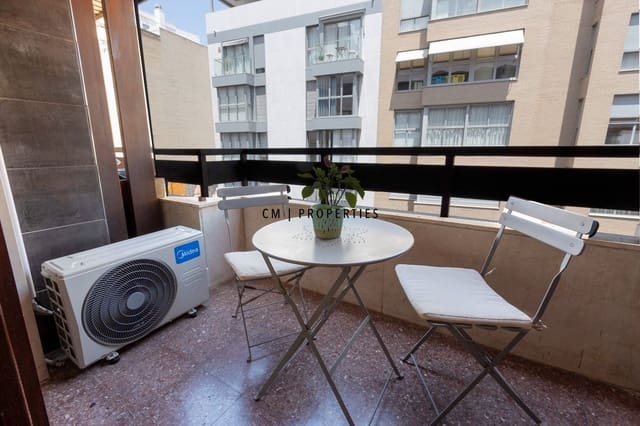 3 Zimmer Wohnung zu vermieten in València Stadt - 1.600 € (Ref: 9892964)