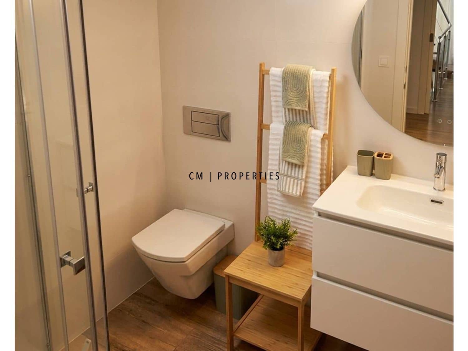 2 soveværelse Villa til leje i Valencia by - € 2.000 (Ref: 9893144)