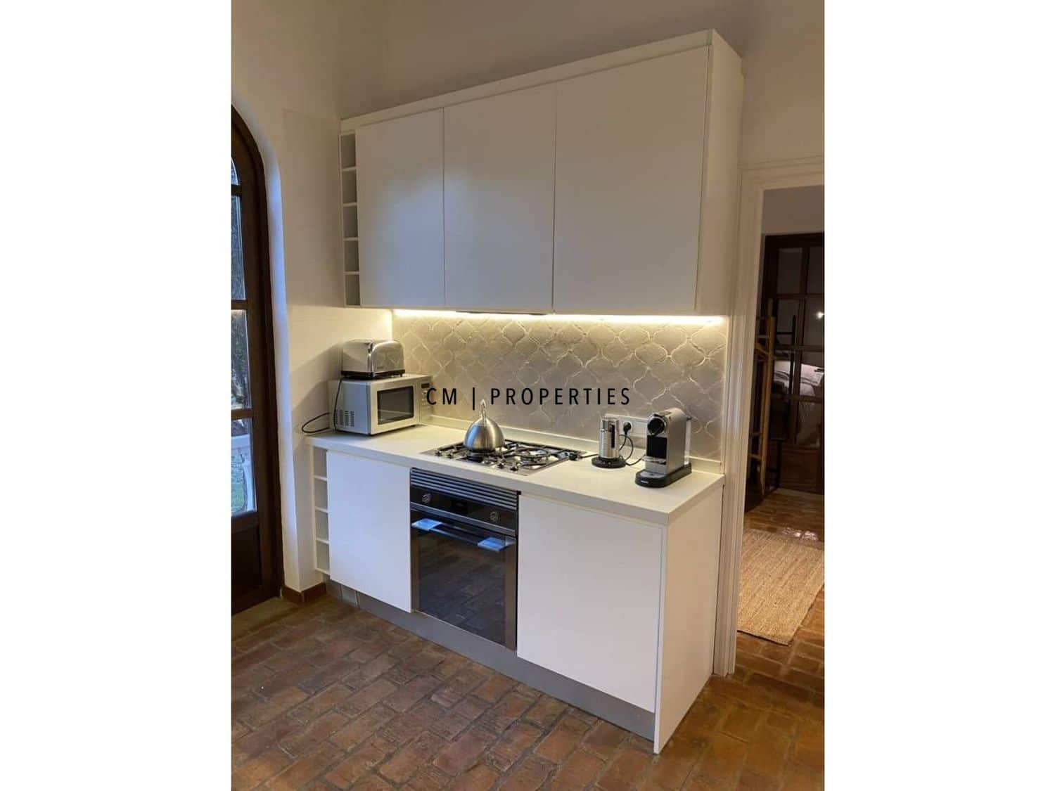 4 soveværelse Villa til leje i Vilamarxant / Villamarchante med swimmingpool garage - € 2.400 (Ref: 9893217)