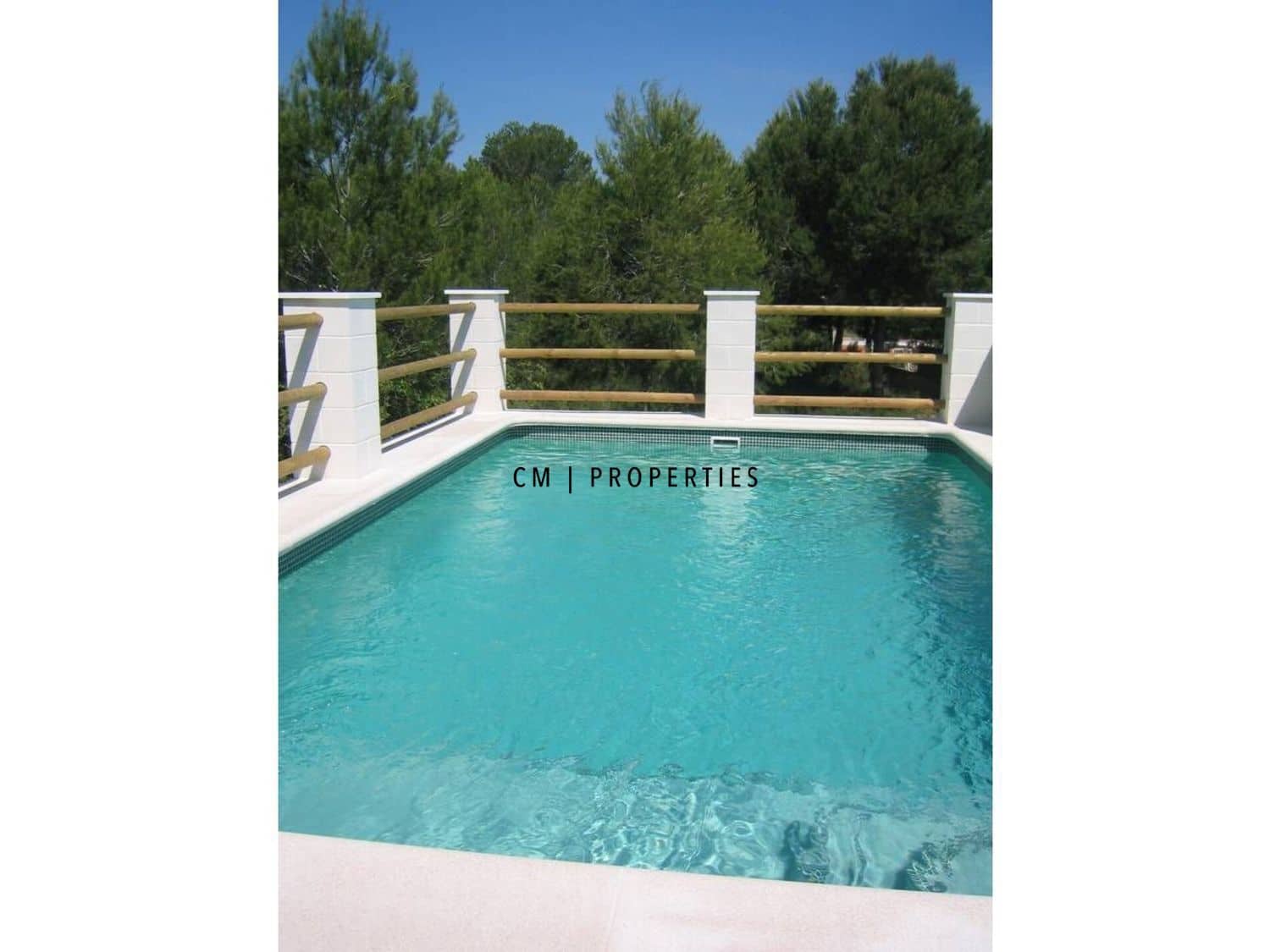 4 soveværelse Villa til leje i Vilamarxant / Villamarchante med swimmingpool garage - € 2.400 (Ref: 9893217)