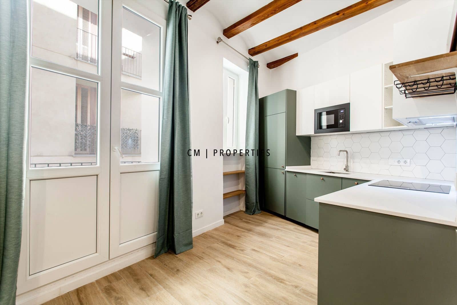 1 sovrum Lägenhet att hyra i Valencia stad - 1 275 € (Ref: 9894736)