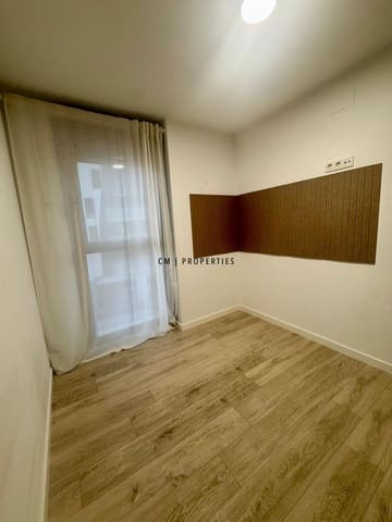 3 bedroom Flat for rent in Quatre Carreres, Valencia city with pool garage - € 2,500 (Ref: 9895147)