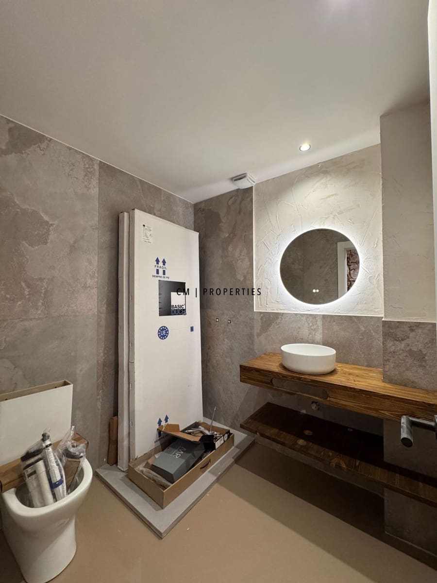 2 slaapkamer Flat te huur in Serra - € 950 (Ref: 9895148)