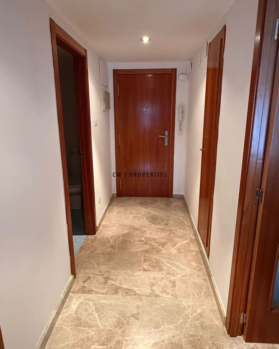 2 sypialnia Mieszkanie do wynajęcia w Paterna z basenem garażem - 1 500 € (Ref: 9895149)