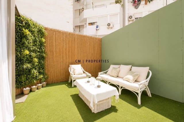3 soveværelse Lejlighed til leje i L'Eixample, Valencia by - € 2.500 (Ref: 9898401)