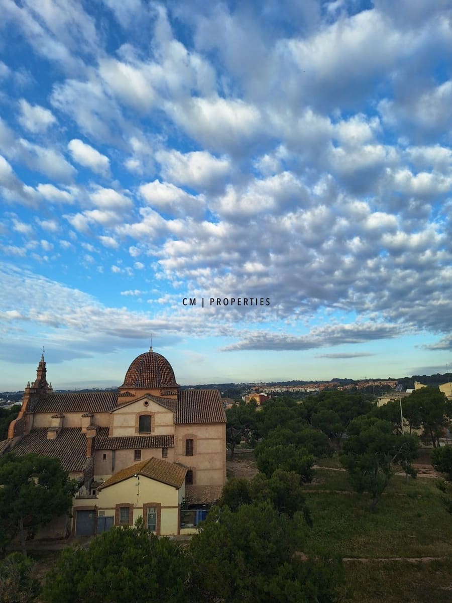 Piso de 4 habitaciones en Moncada en alquiler con piscina - 1.590 € (Ref: 9905264)