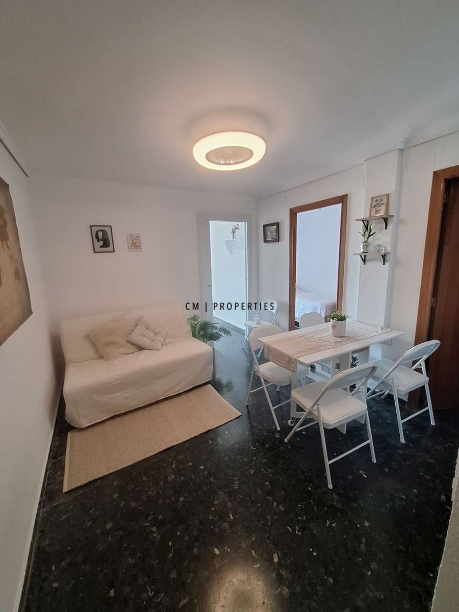 Piso de 4 habitaciones en Moncada en alquiler con piscina - 1.590 € (Ref: 9905264)