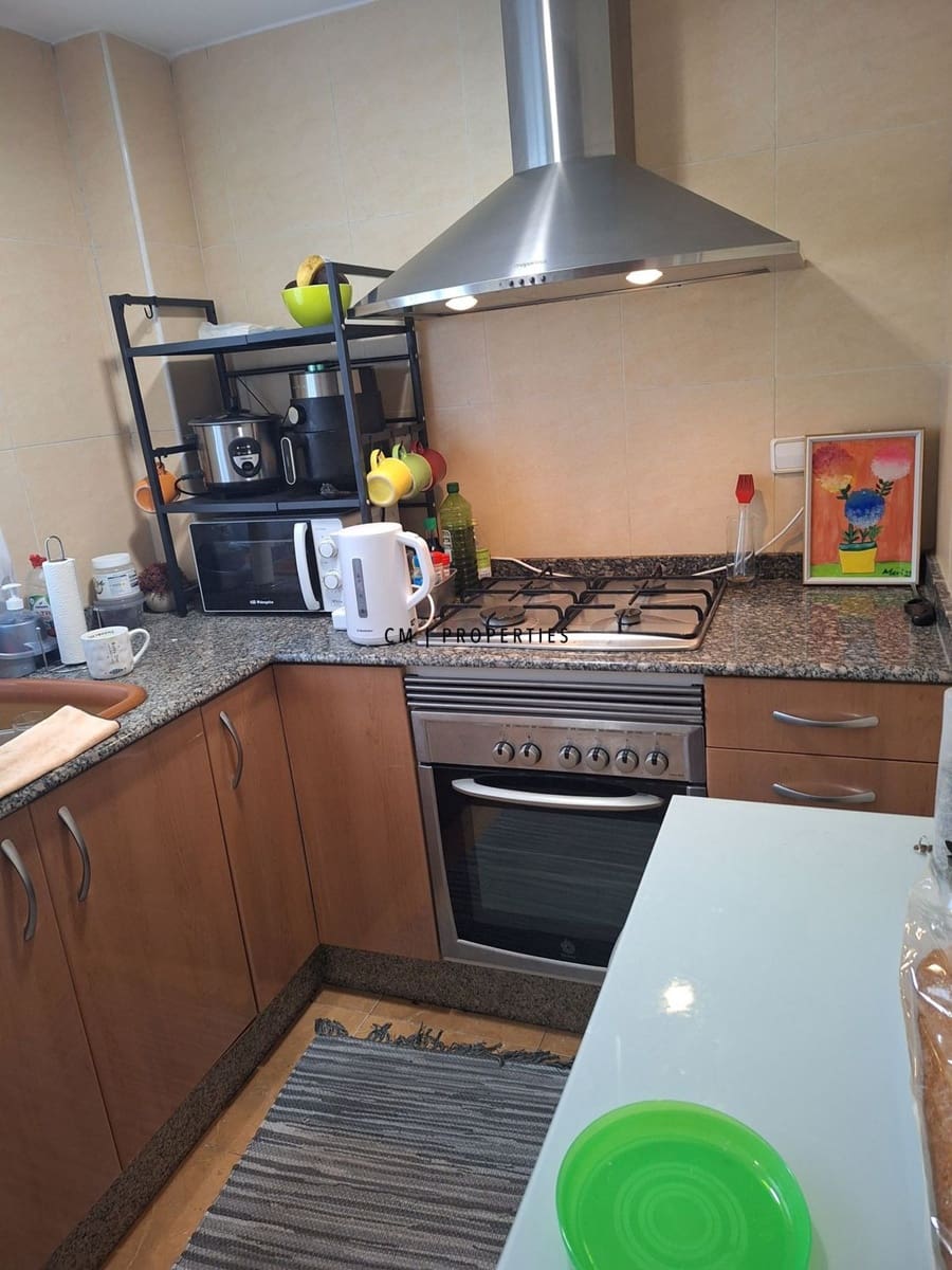 Piso de 4 habitaciones en Moncada en alquiler con piscina - 1.590 € (Ref: 9905264)