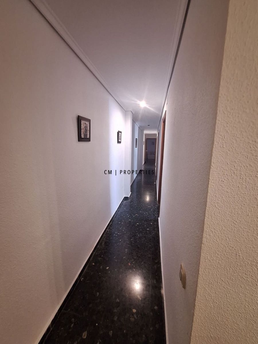 Piso de 4 habitaciones en Moncada en alquiler con piscina - 1.590 € (Ref: 9905264)