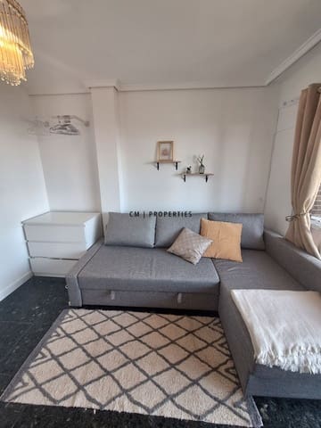 Piso de 4 habitaciones en Moncada en alquiler con piscina - 1.590 € (Ref: 9905264)