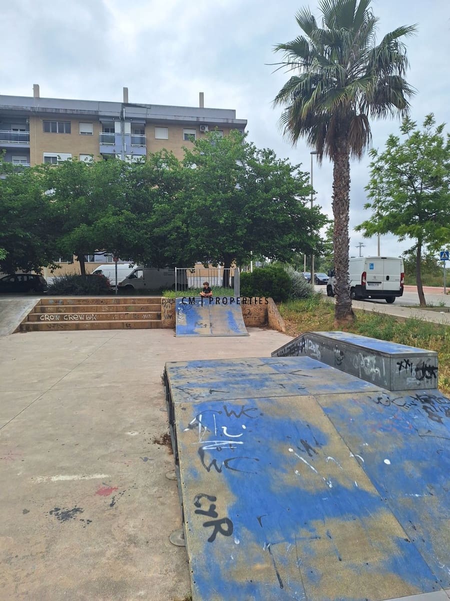 Piso de 4 habitaciones en Moncada en alquiler con piscina - 1.590 € (Ref: 9905264)