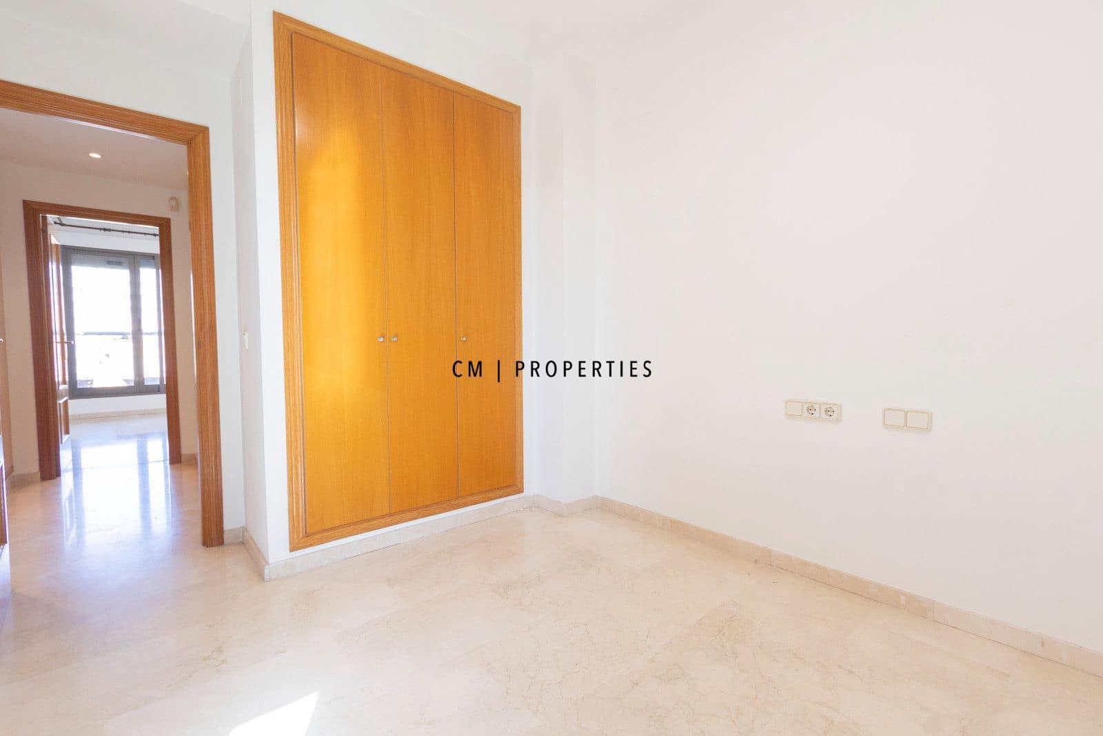 2 camera da letto Attico da affittare in Valencia citta con piscina garage - 2.000 € (Rif: 9911534)
