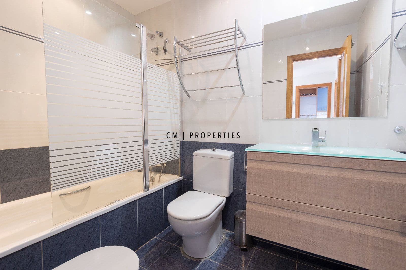 2 camera da letto Attico da affittare in Valencia citta con piscina garage - 2.000 € (Rif: 9911534)
