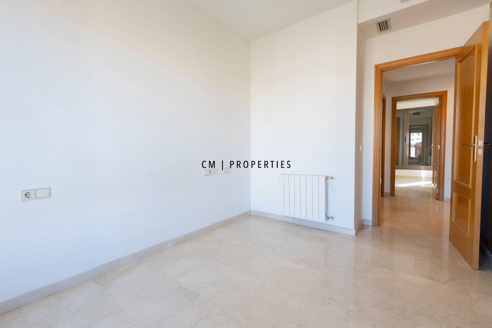 2 camera da letto Attico da affittare in Valencia citta con piscina garage - 2.000 € (Rif: 9911534)