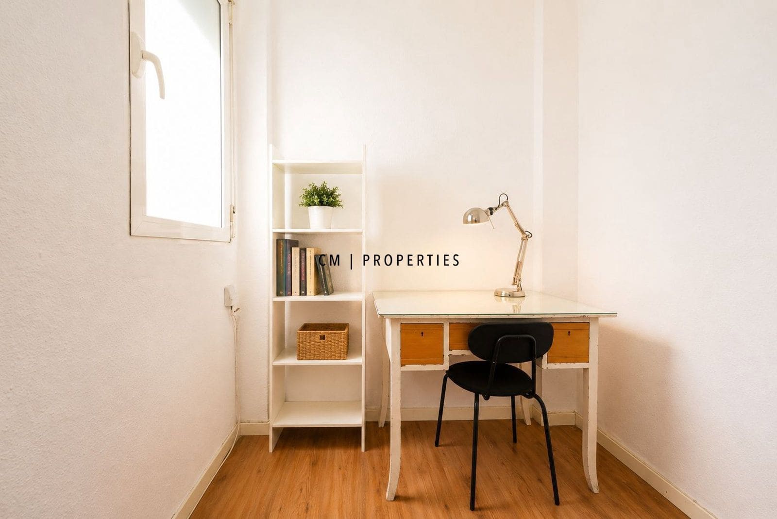 3 Zimmer Wohnung zu vermieten in Valencia Stadt - 1.800 € (Ref: 9911952)