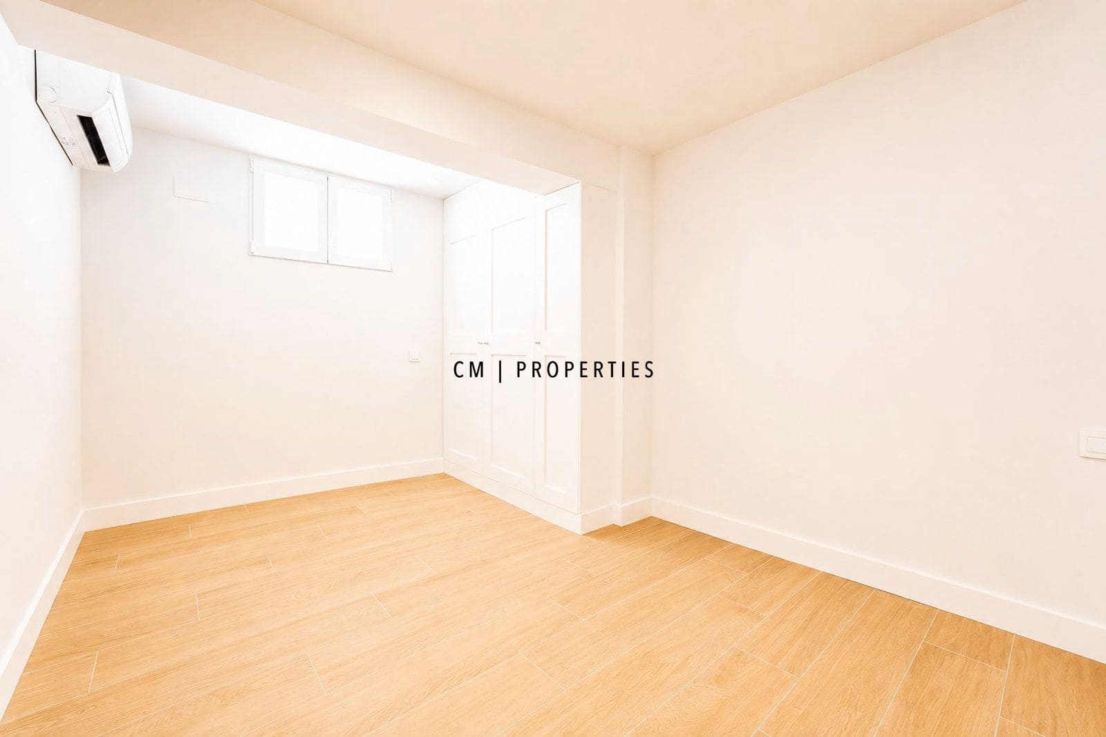 2 bedroom Flat for rent in Valencia city - € 1,500 (Ref: 9914828)