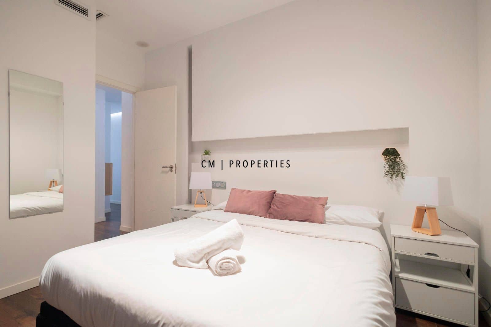 2 sovrum Lägenhet att hyra i Valencia stad - 1 500 € (Ref: 9918997)
