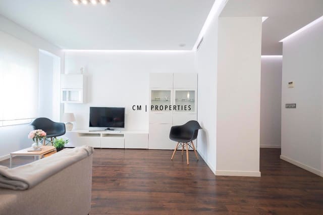 2 sovrum Lägenhet att hyra i Extramurs, Valencia stad - 1 500 € (Ref: 9918997)