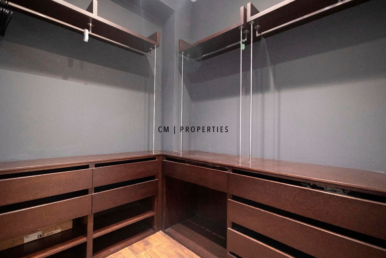 2 sovrum Lägenhet att hyra i Valencia stad - 1 500 € (Ref: 9918997)