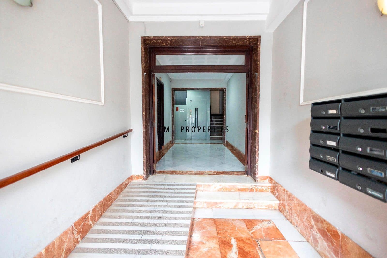 2 sovrum Lägenhet att hyra i Valencia stad - 1 500 € (Ref: 9918997)