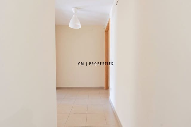 3 quarto Penthouse para arrendar em Almenara com piscina garagem - 1 150 € (Ref: 9925243)