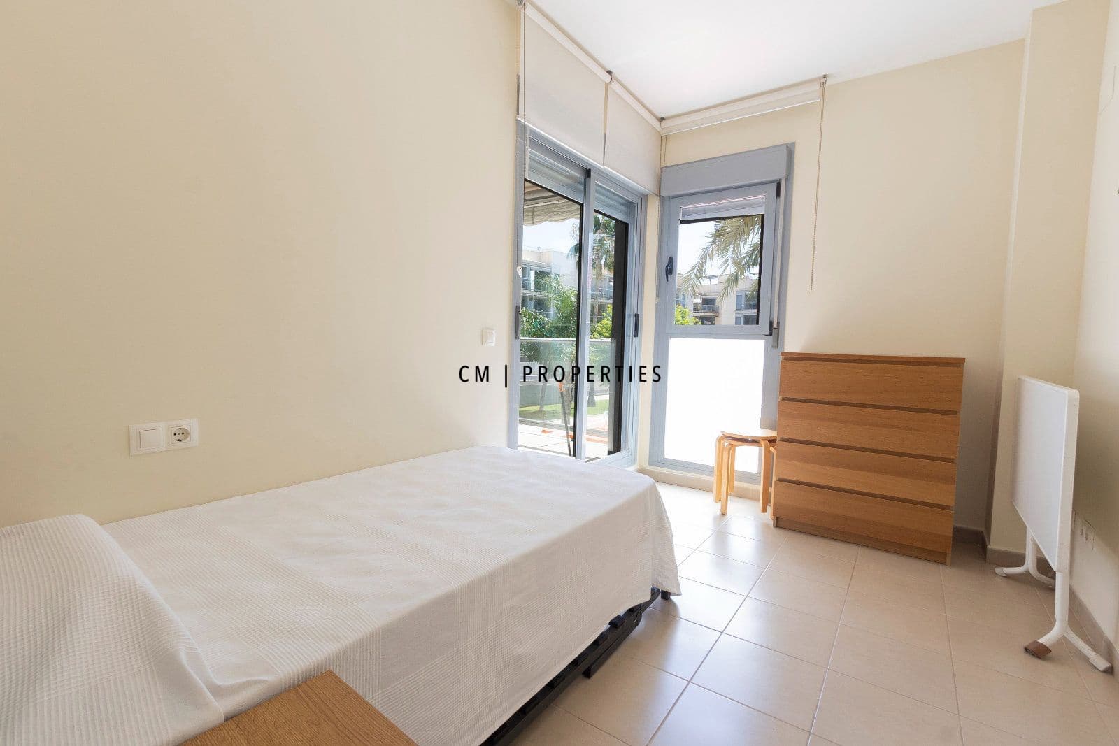 3 quarto Penthouse para arrendar em Almenara com piscina garagem - 1 150 € (Ref: 9925243)