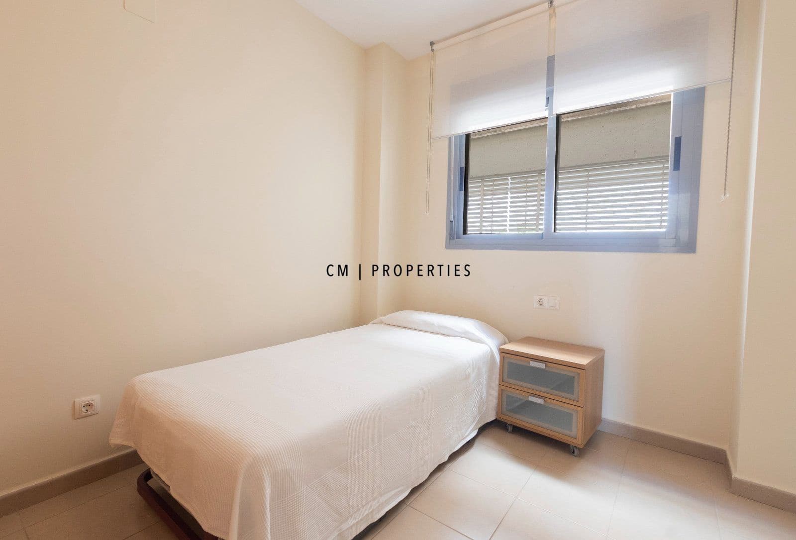 3 quarto Penthouse para arrendar em Almenara com piscina garagem - 1 150 € (Ref: 9925243)
