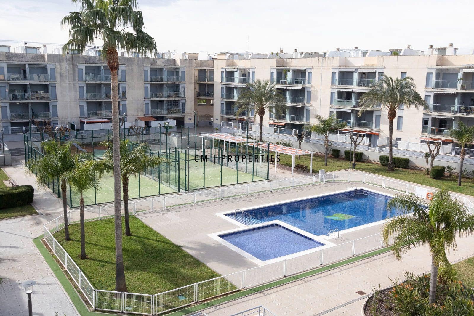 3 quarto Penthouse para arrendar em Almenara com piscina garagem - 1 150 € (Ref: 9925243)