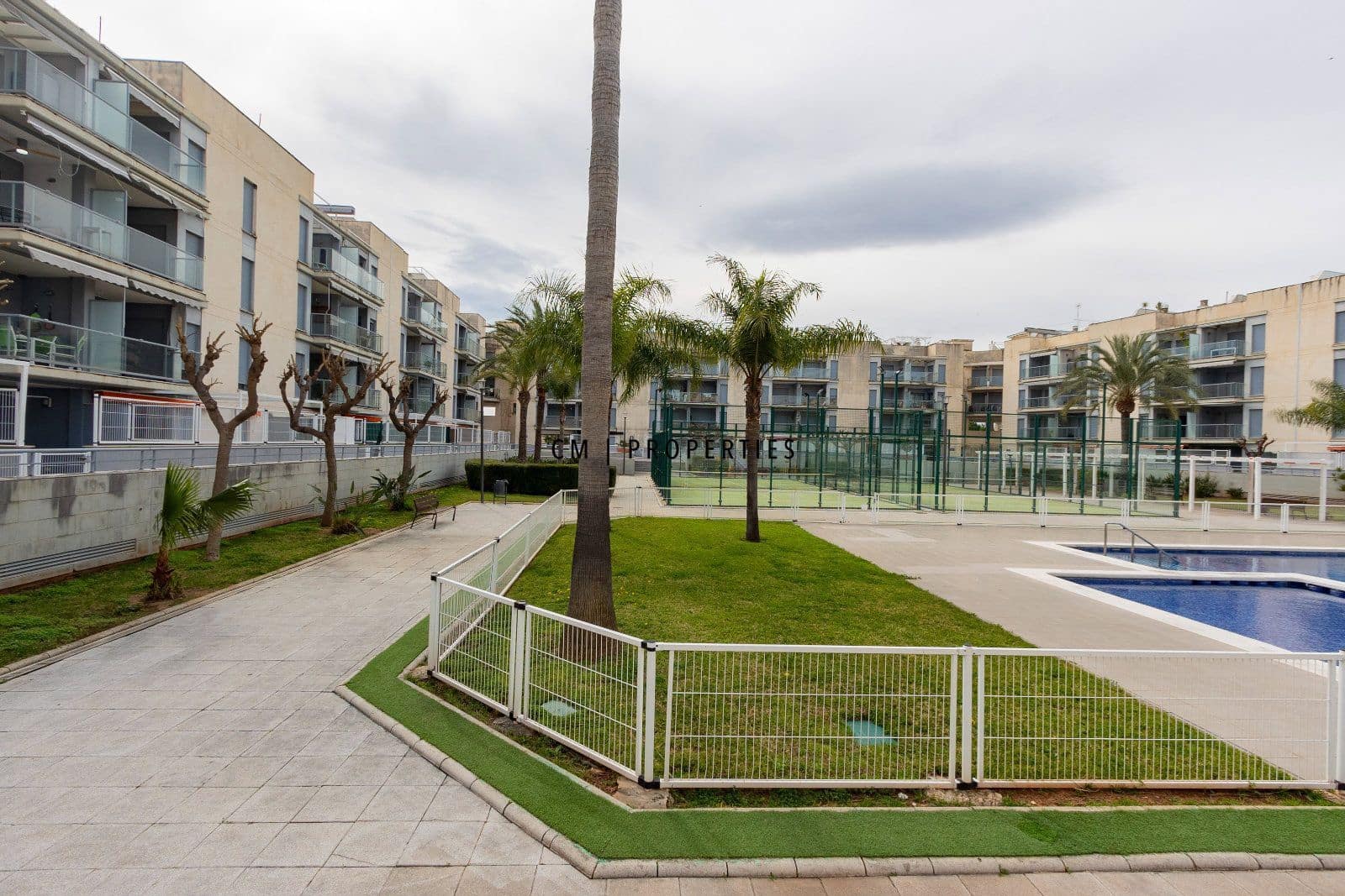 3 quarto Penthouse para arrendar em Almenara com piscina garagem - 1 150 € (Ref: 9925243)