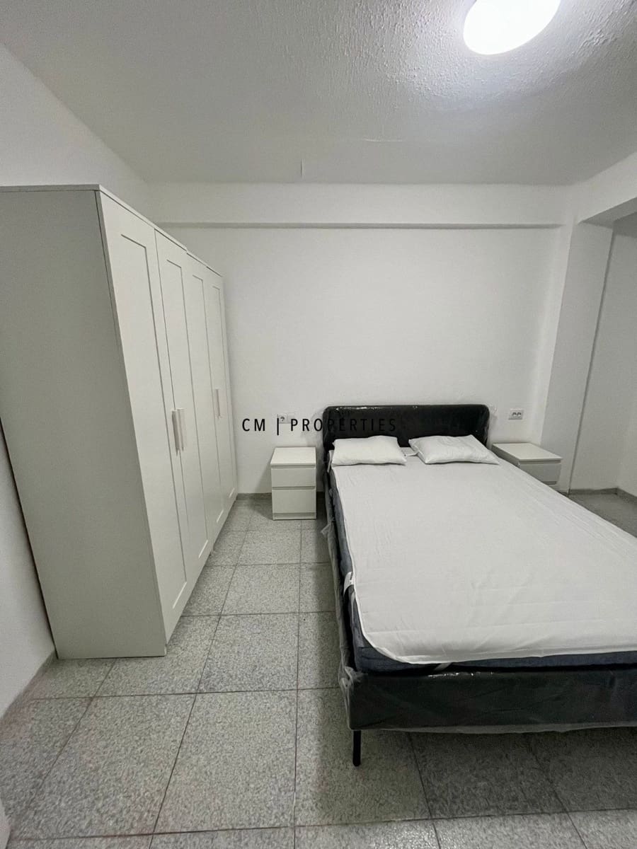 Piso de 3 habitaciones en Tavernes Blanques en alquiler - 1.000 € (Ref: 9928059)