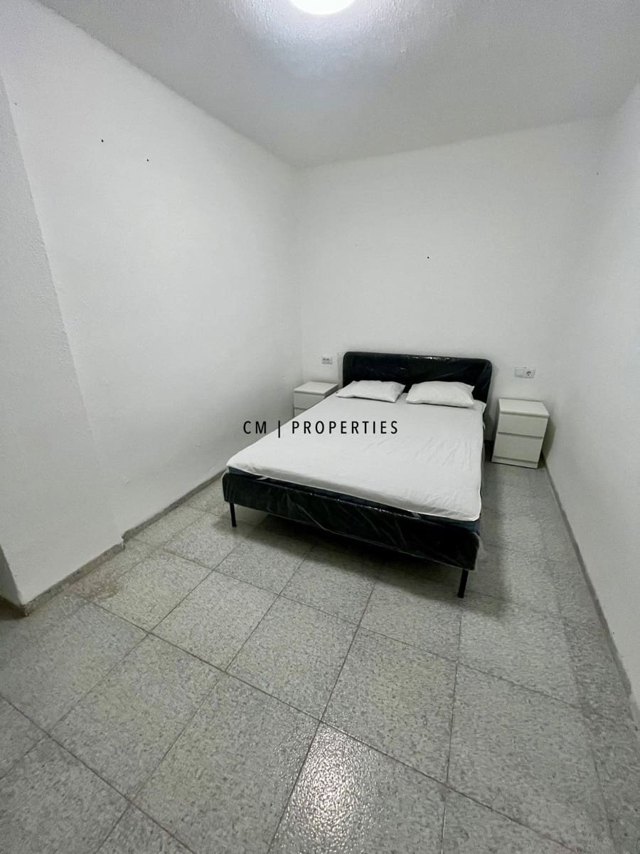 Piso de 3 habitaciones en Tavernes Blanques en alquiler - 1.000 € (Ref: 9928059)