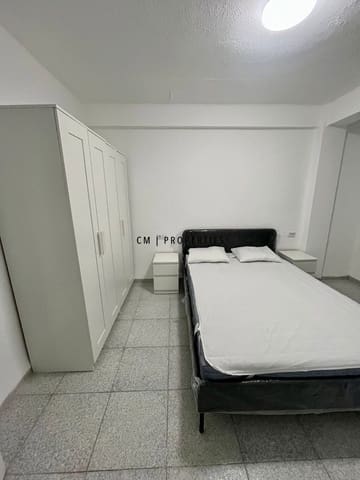 3 quarto Apartamento para arrendar em Tavernes Blanques - 1 000 € (Ref: 9928059)