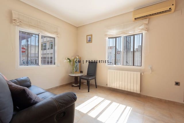 3 Zimmer Villa zu vermieten in Rocafort mit Garage - 1.300 € (Ref: 9935119)