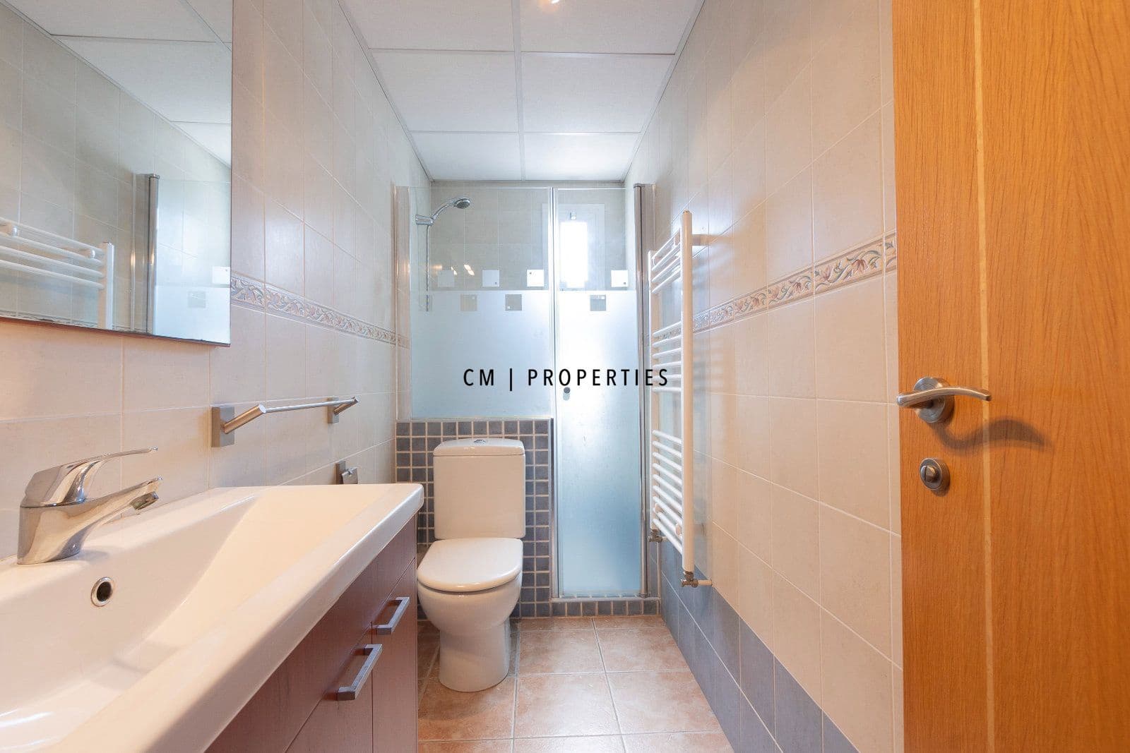 3 bedroom Villa for rent in Rocafort with garage - € 1,300 (Ref: 9935119)
