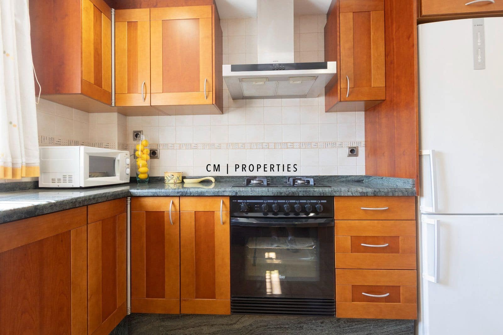 3 bedroom Villa for rent in Rocafort with garage - € 1,300 (Ref: 9935119)