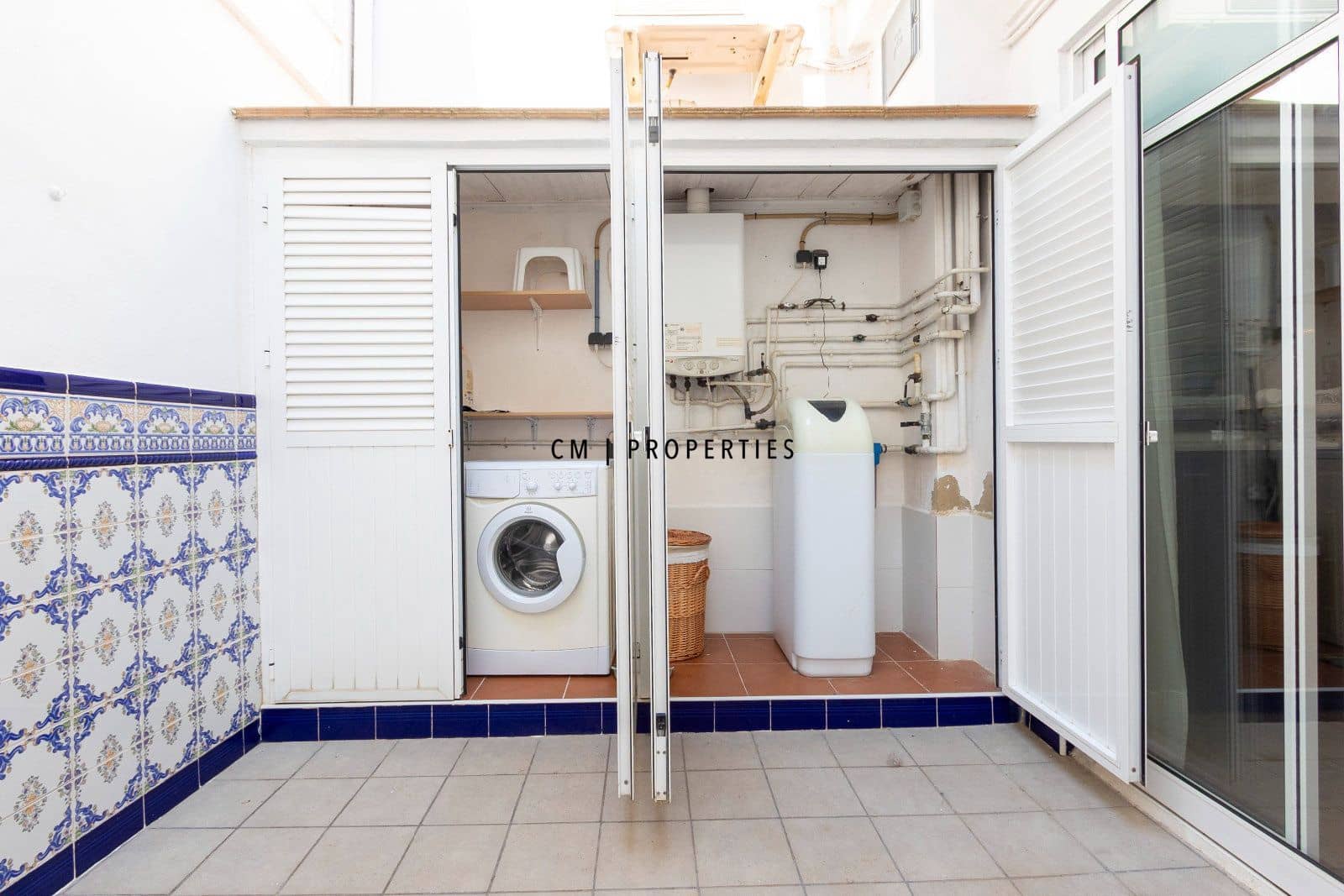 3 bedroom Villa for rent in Rocafort with garage - € 1,300 (Ref: 9935119)