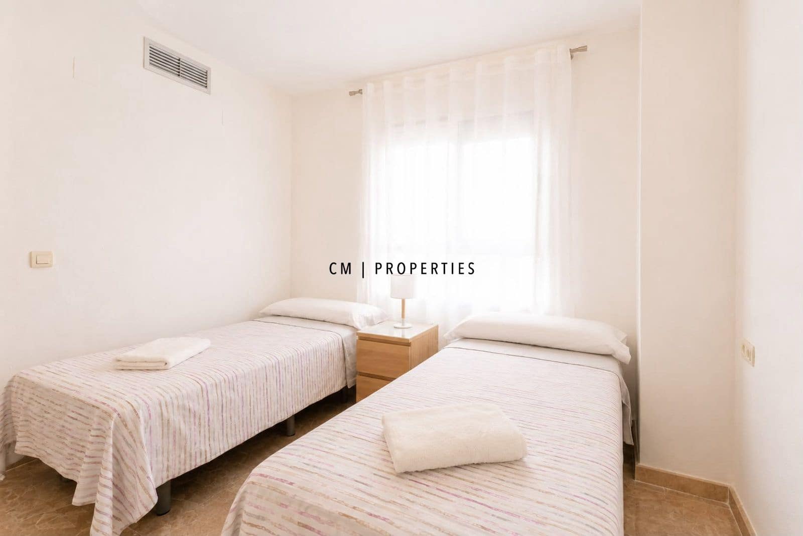 Piso de 2 habitaciones en Albal en alquiler - 1.250 € (Ref: 9935194)