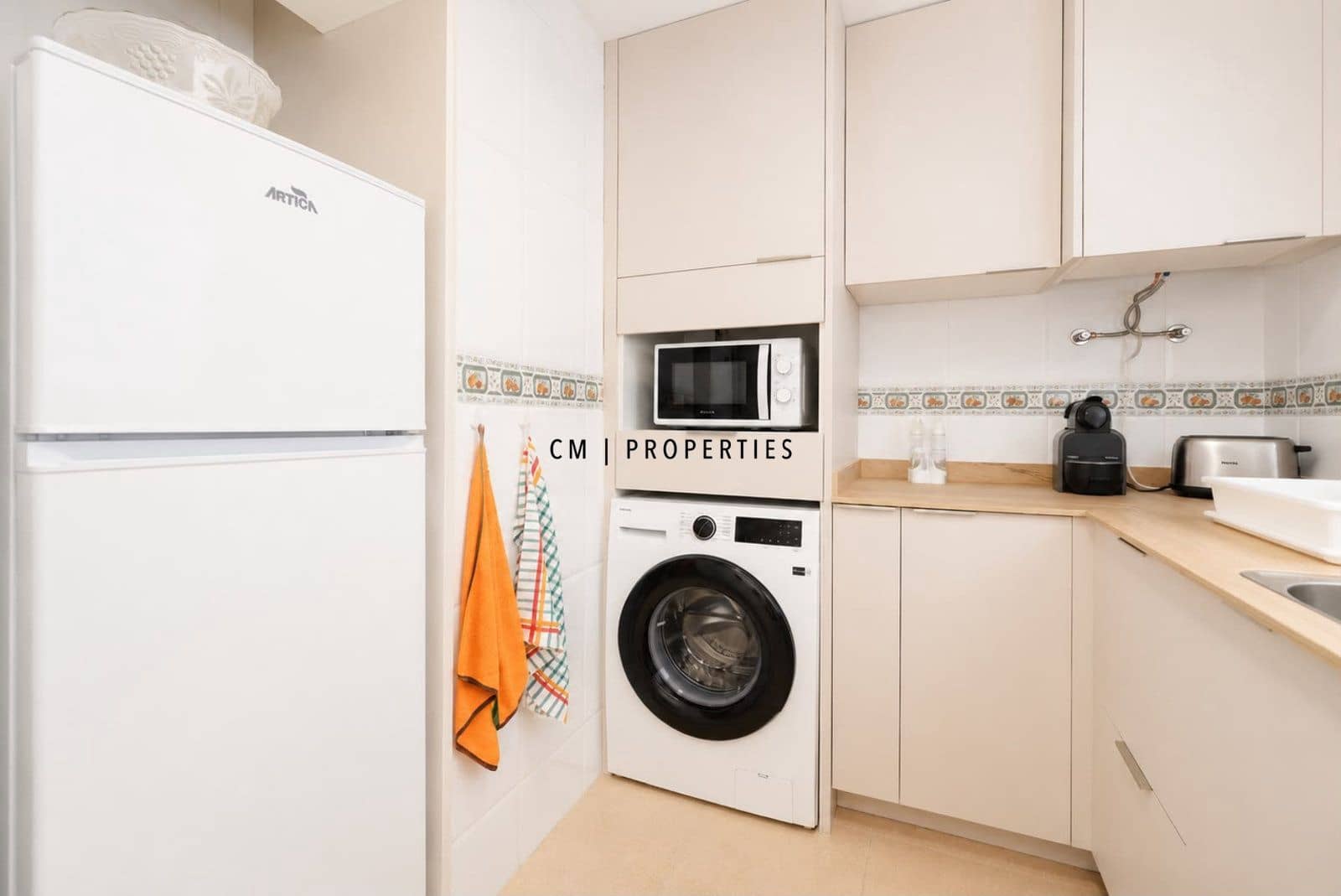 Piso de 2 habitaciones en Albal en alquiler - 1.250 € (Ref: 9935194)