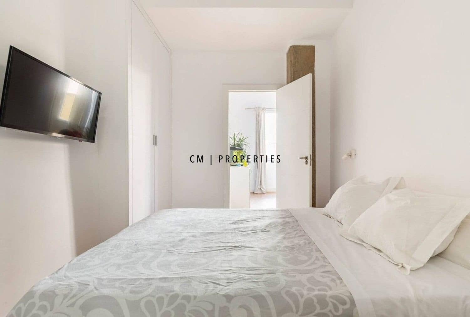 Piso de 2 habitaciones en València ciudad en alquiler - 2.200 € (Ref: 9935293)