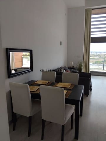 1 bedroom Penthouse for rent in Xirivella with garage - € 1,350 (Ref: 9935294)