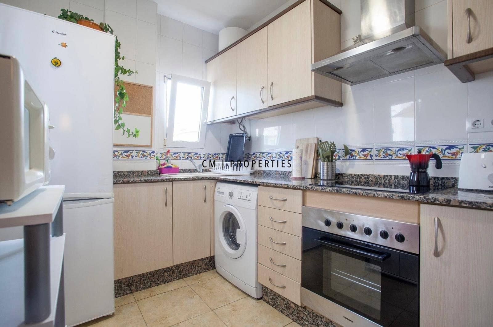 2 quarto Apartamento para arrendar em Valencia cidade - 1 200 € (Ref: 9936840)