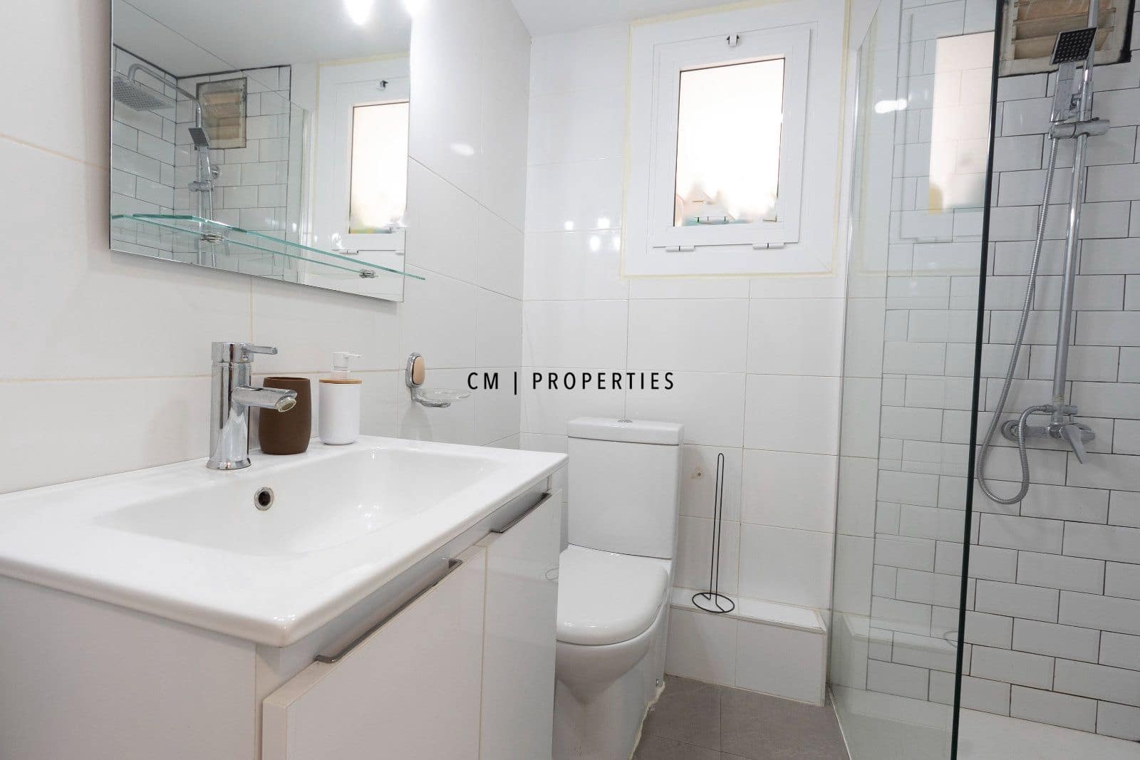 3 Zimmer Wohnung zu vermieten in Valencia Stadt - 1.500 € (Ref: 9936841)