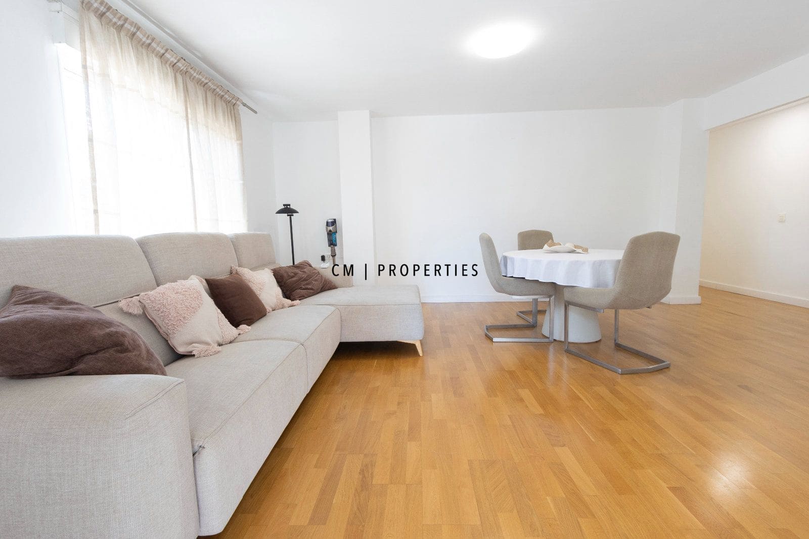 3 Zimmer Wohnung zu vermieten in Valencia Stadt - 1.500 € (Ref: 9936841)