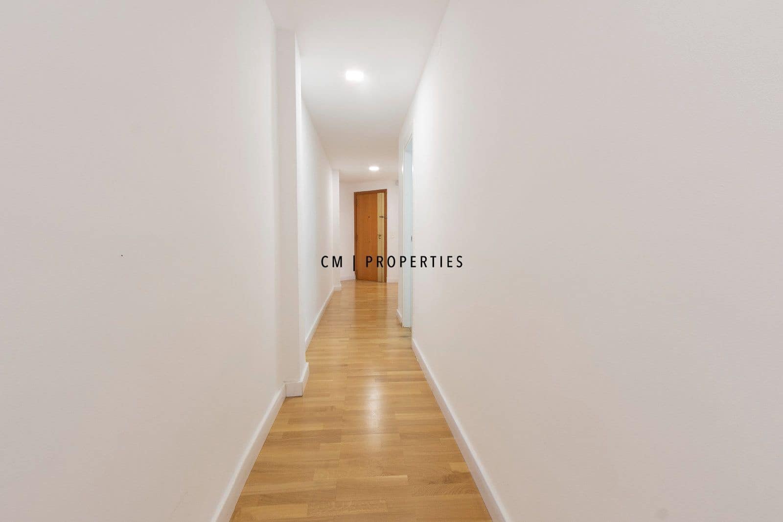 3 Zimmer Wohnung zu vermieten in Valencia Stadt - 1.500 € (Ref: 9936841)