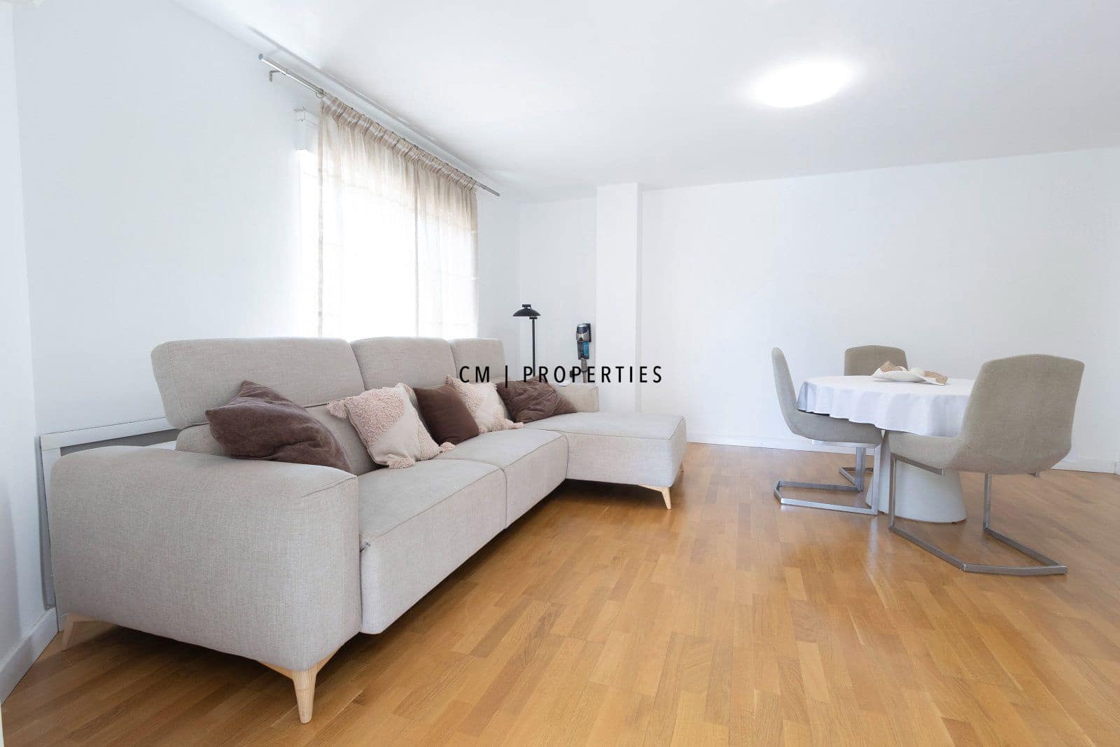 3 Zimmer Wohnung zu vermieten in Valencia Stadt - 1.500 € (Ref: 9936841)