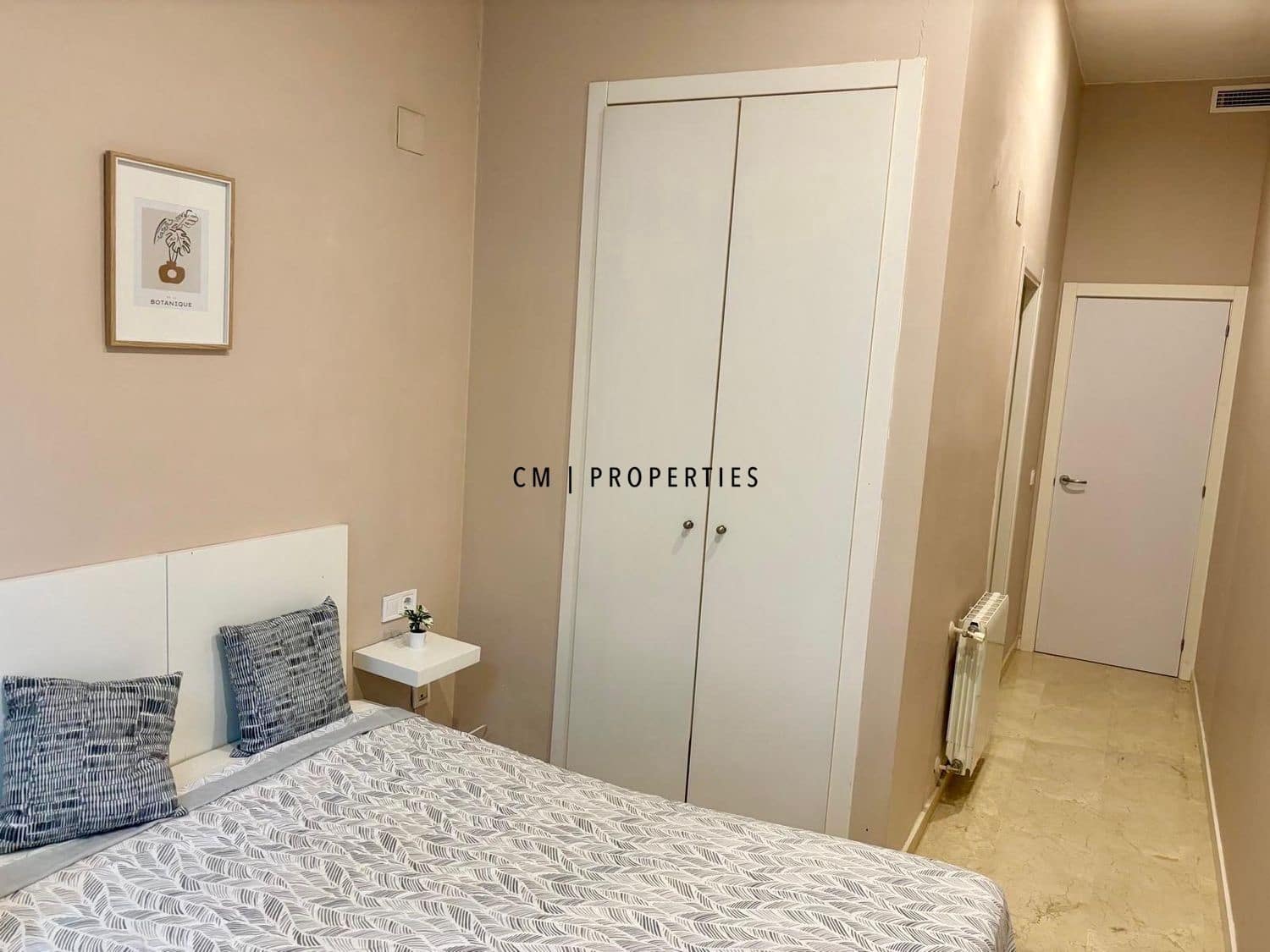 4 Zimmer Wohnung zu vermieten in Valencia Stadt mit Pool - 2.800 € (Ref: 9937209)